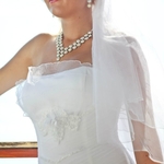 Очень красивое и нежное свадебное платье ))))