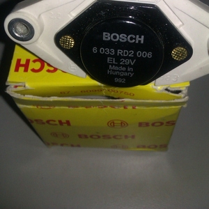 Реле регулятор напряжения генератора DAF 1356244;  Bosch 6033 RD2006