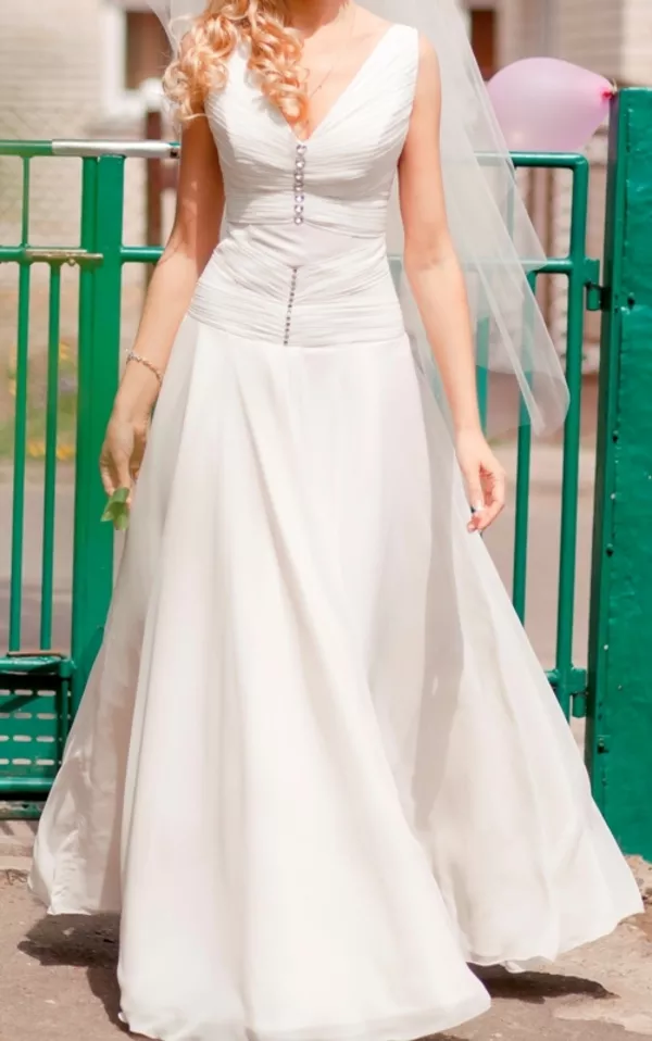 Продам свадебное платье. Размер S-M. Цвет – айвори 3